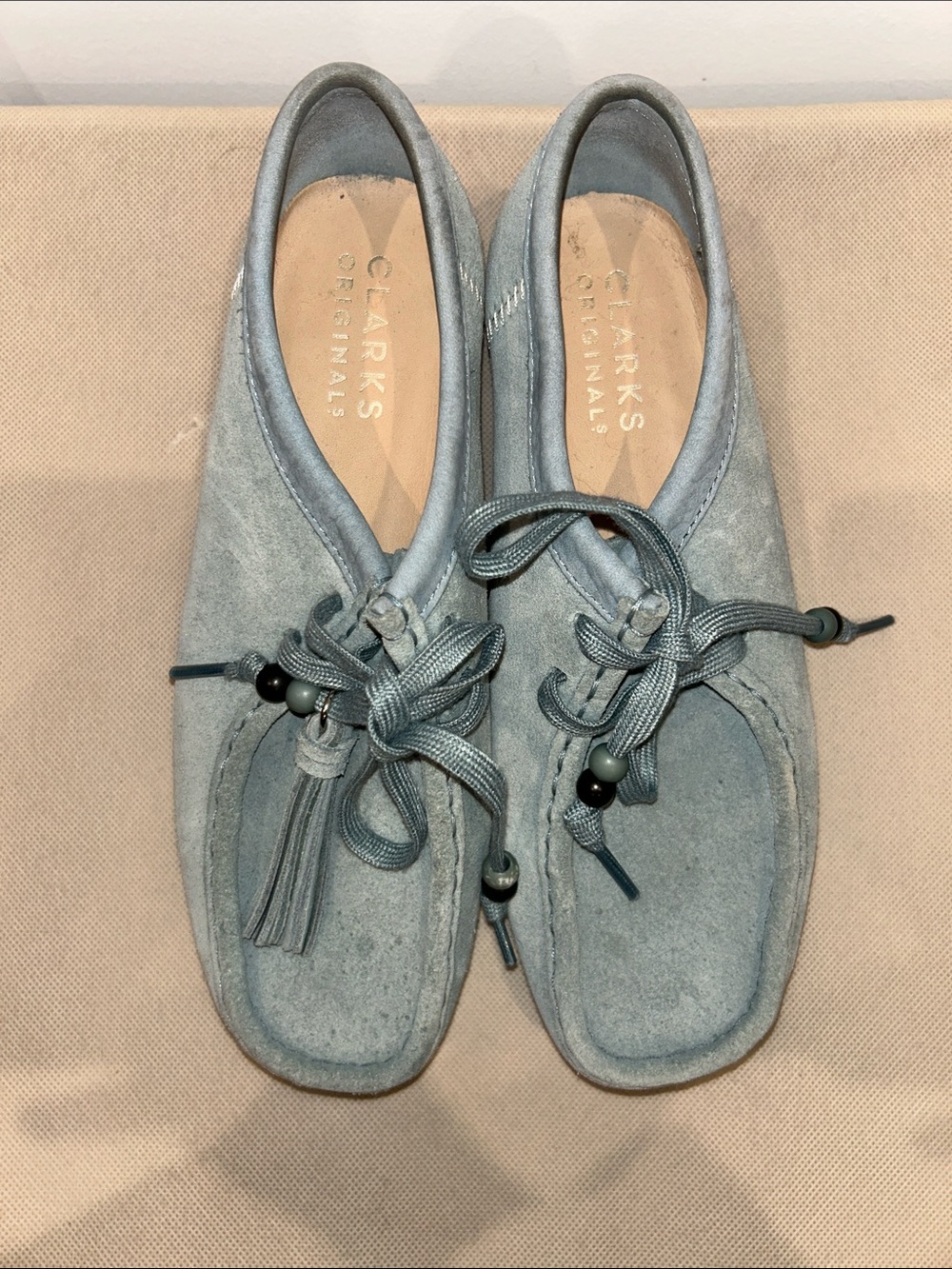 Clarks Blue Suede Tassel Wallabee Loafer - Picture 9 of 12